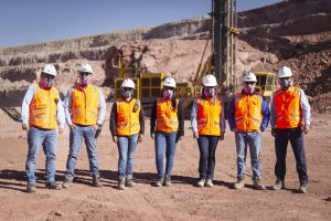 Encuesta revela un aumento de la confianza ciudadana en la industria minera