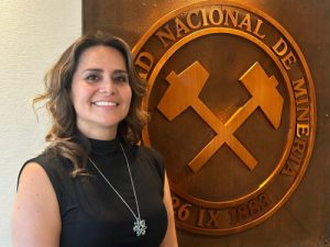 Directorio de SONAMI nombra a Carolina Vásquez como la nueva gerenta general del gremio