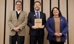 Codelco es reconocida con el Sello Oro a la Excelencia Energética por su trabajo en la gestión eficiente del recurso