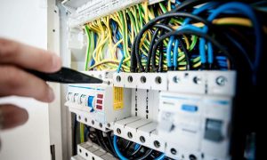 Optimización energética: Tableros eléctricos pueden reducir hasta un 30% del consumo en grandes instalaciones