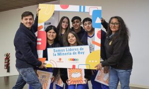 Radomiro Tomic fomenta a “Jóvenes Líderes” de la región para que sean parte de la minería del futuro