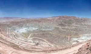 Sindicato CIO de BHP inician etapa de mediación obligatoria tras aprobar huelga con 98% de respaldo