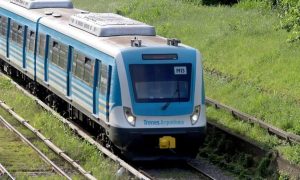YPF proyecta tren de pasajeros hacia Vaca Muerta para optimizar logística y seguridad