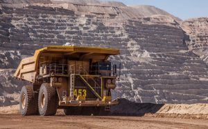 Sector minero alerta por riesgos geopolíticos y ciberseguridad, pero confía en su preparación