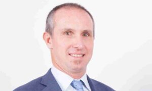 Aguia incorpora a su CEO Tim Hosking al directorio como Managing Director