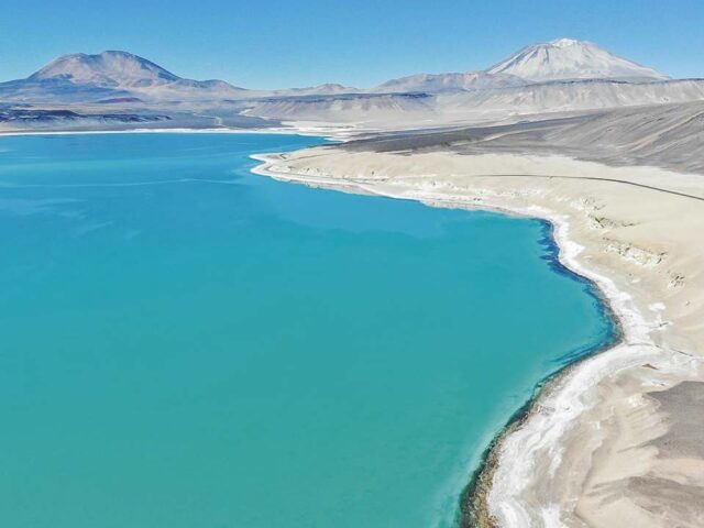 Gobierno ingresa a Contraloría decreto para habilitar proyecto de litio Laguna Verde en Atacama