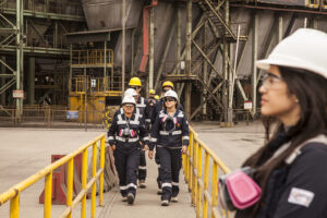 Chile mantiene el liderazgo femenino en minería a nivel mundial