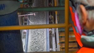 Codelco Andina implementa sistema de bloqueo remoto de energía