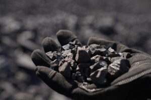 Proyectos piloto de Codelco Ventanas aportan evidencia para reglamento que permite usar escoria de cobre como árido artificial