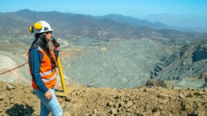 Mujeres en CMP alcanzan más del 30% de los cargos estratégicos