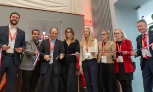 ABB inaugura en Chile centro pionero de tecnología y entrenamiento industrial con Experience Centers