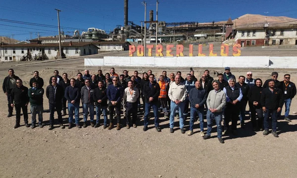 Codelco Salvador reúne expertos en fundiciones para optimizar operaciones de Potrerillos