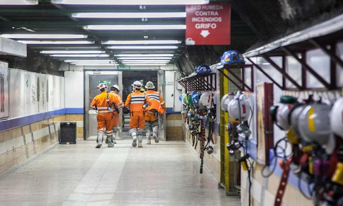 Sindicato Chuquicamata rechaza devolución de bonos por error en cifras de cobre de Codelco