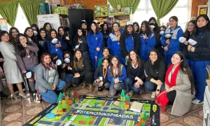 Finning y Inspiring Girls impulsan vocaciones STEM en niñas del Biobío