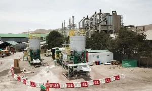 Yura Chile irrumpe en minería con plantas móviles de lechada de cal «Plug and Play»