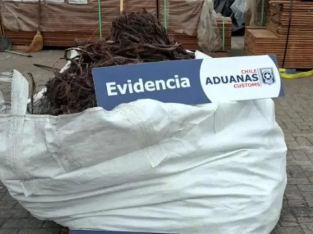 Aduana de Arica incauta 429 kilos de cobre robado destinado a China