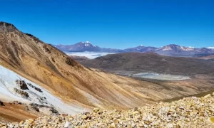 Comunidades indígenas recurren al Tribunal Ambiental por aprobación de proyecto de exploración minera Champagne