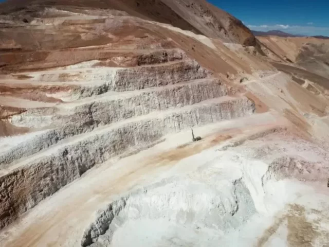 Tribunal Ambiental revisa reclamación de comunidad indígena por archivo de denuncia contra Kinross La Coipa