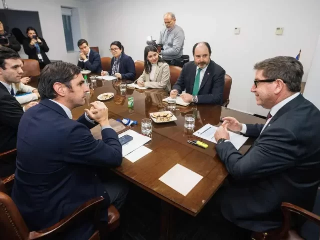 Gobierno crea Mesa Interministerial para generar 50 mil empleos