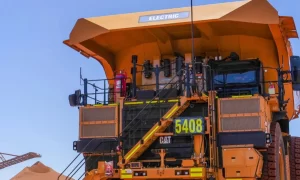BHP, Rio Tinto y Caterpillar prueban camiones eléctricos Cat 793 XE en Pilbara