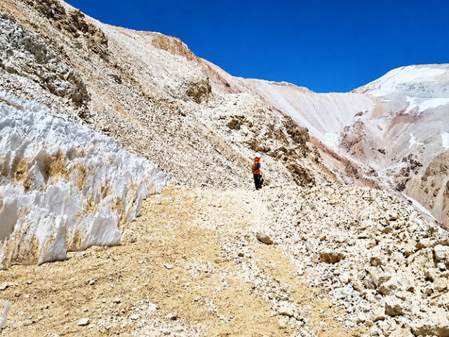Primer Tribunal Ambiental admite a trámite reclamación contra aprobación de prospección minera El Alto
