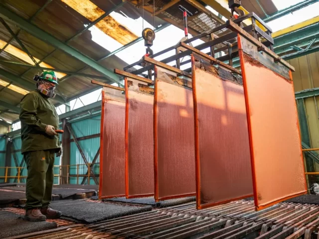 Precio del cobre sube a 625,73 c/lb y alcanza nuevo máximo anual