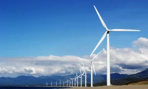 Energías renovables alcanzan 52% de la capacidad instalada y Chile suma 5.728 MW en proyectos BESS