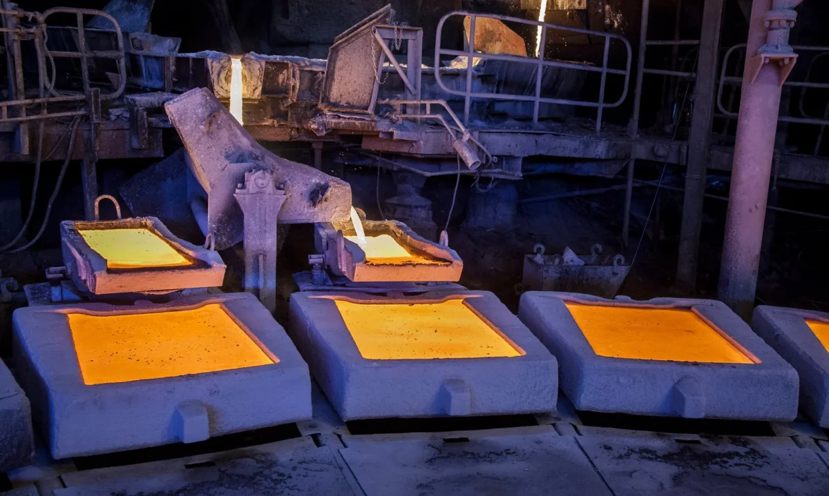 Cobre sobre US$6: la paradoja que presiona a las fundiciones y desafía a Chile