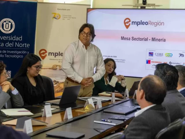 Mesa de Minería Empleo Región articula estrategia conjunta de empleo en Antofagasta