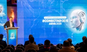 Summit ASIVA reúne a más de 600 asistentes y pone foco en logística, minería y manufactura avanzada