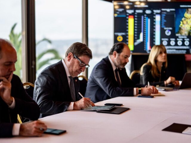 Gobierno levanta apoyo en infraestructura, equipamiento y maquinaria de mineras para enfrentar impactos del sistema frontal