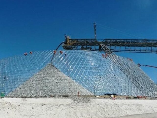 Reporte de Sofofa: judicialización retrasa en promedio casi un año y medio los proyectos de inversión