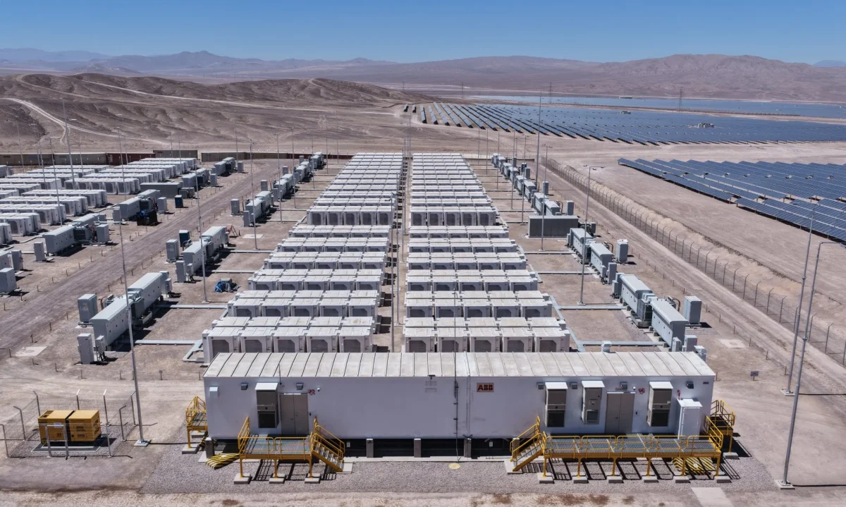 AES Andes inicia operaciones de Bolero BESS y alcanza 756 MW de almacenamiento en Chile