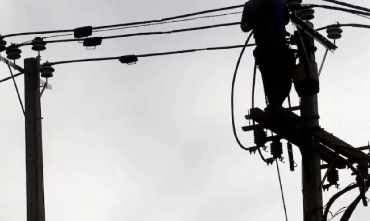 ACENOR valora exclusión de septiembre del control de punta eléctrica