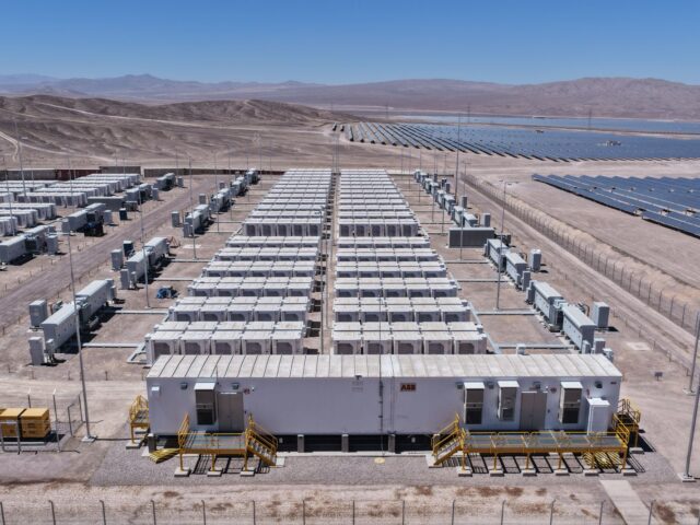 Proyecto Bolero BESS de AES Andes inicia operaciones
