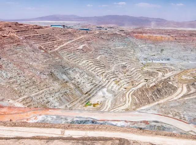 Medios argentinos ponen a Escondida como referente para el futuro del cobre en Argentina