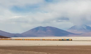 Bandas organizadas vulneran seguridad de trenes mineros y aceleran robo de cobre en el norte de Chile