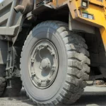 El reto de valorizar los neumáticos mineros gigantes bajo las metas de la Ley REP