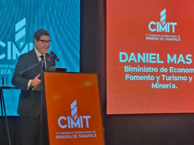Gobierno acelera permisos mineros y simplifica regulaciones para atraer inversión