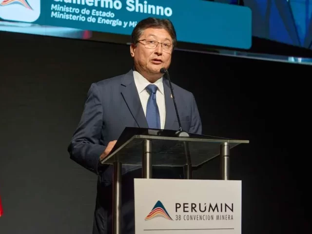 Perú acelera proyectos mineros Zafranal, Galeno y Michiquillay para crecer al 6%