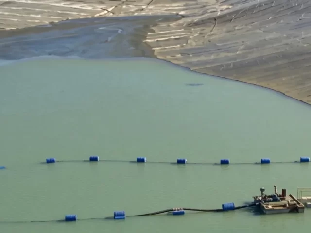 AMTC y U. de Antofagasta impulsan proyecto para desarrollar relaves de cobre libres de sulfuros