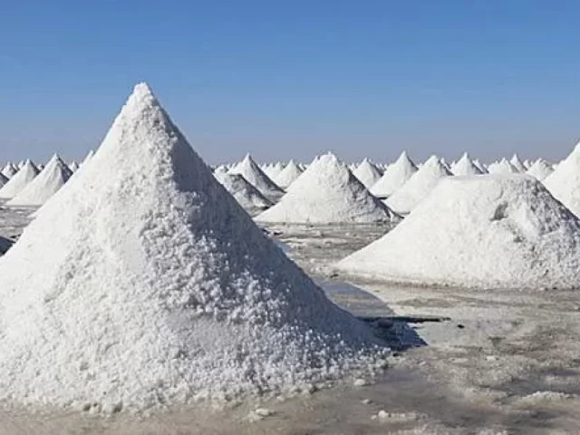 Mina de litio más grande de China pierde licencia ambiental