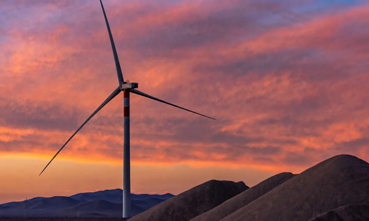 Colbún alcanza récord de 70% en generación renovable en 2025
